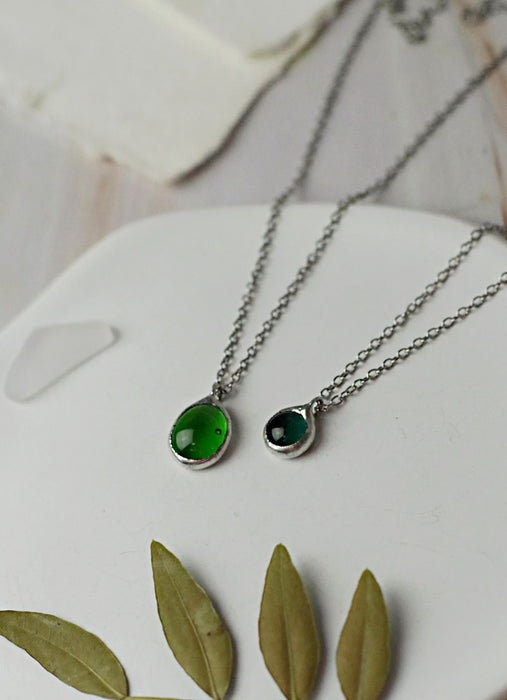 Kis zöld SEA glass nyakláncok - MINI