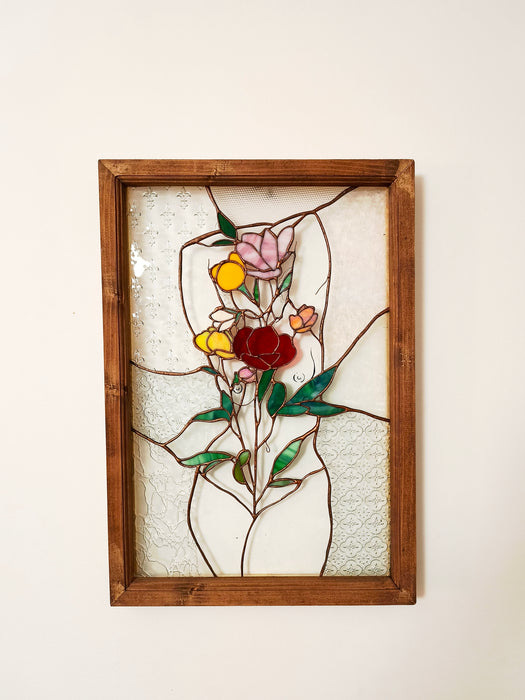 Self-LOVE női torzó virágokkal - exkluzív falidísz