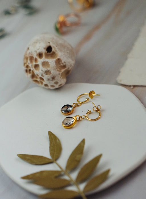 Áttetsző üveg MINI fülbevaló - Goldie