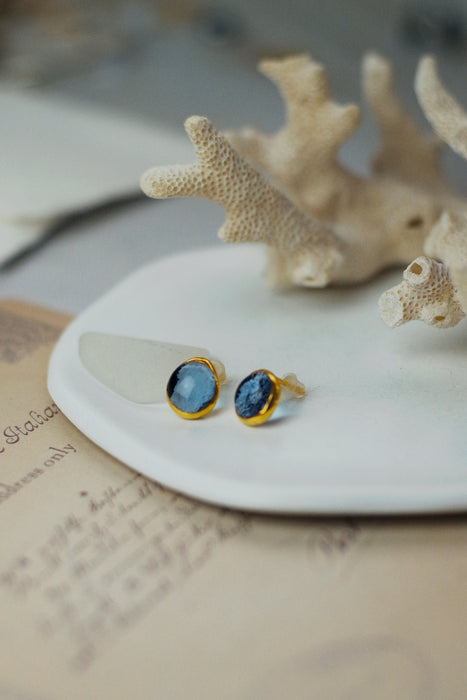 Színváltós Üveg fülbevaló - goldie