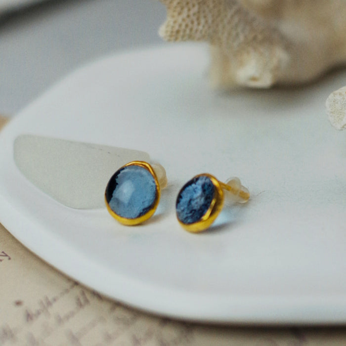 Színváltós Üveg fülbevaló - goldie