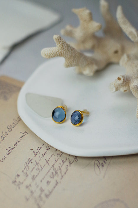 Színváltós Üveg fülbevaló - goldie