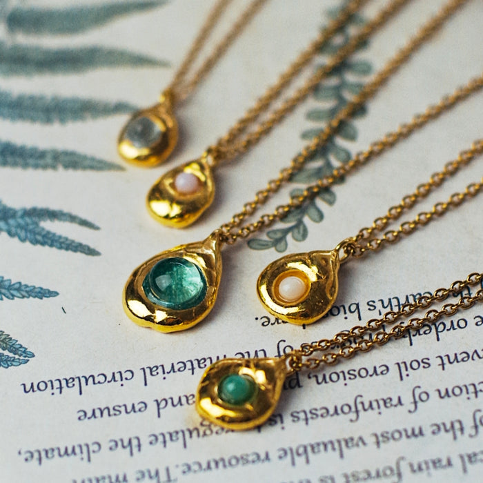 Rusztikus kis üveg nyakláncok -goldie