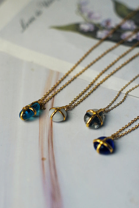 Olvasztott üveg medálok - goldie