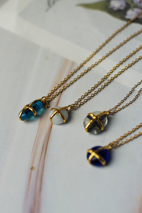 Olvasztott üveg medálok - goldie