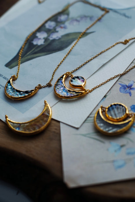 Kombinált Hold-Nap irizált medál - Goldie