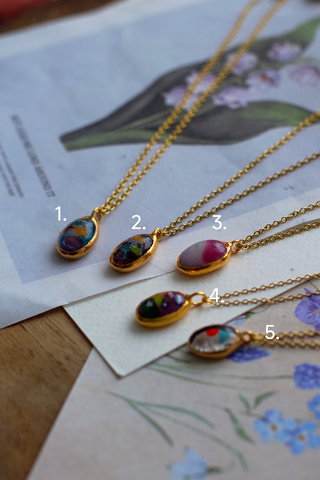 Színes kis medálok -goldie