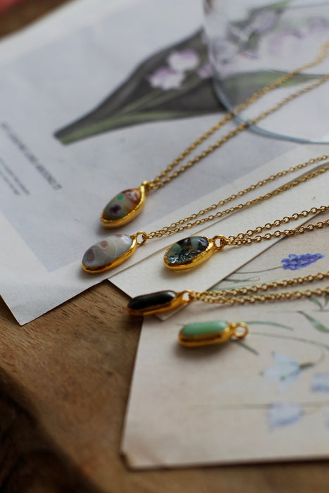 Olvasztott elegáns medálok- Goldie