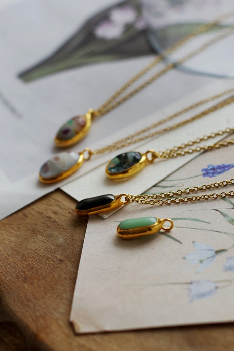 Olvasztott elegáns medálok- Goldie