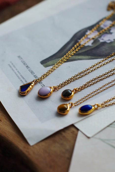 Picike színes nyakláncok- goldie