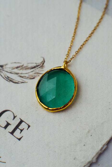 Csiszolt türkiz üveg nyaklánc - goldie