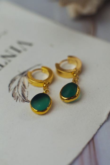 Türkiz sea glass fülbevaló - Goldie
