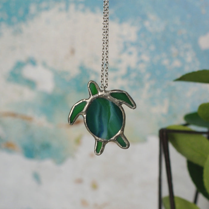 Save the wildlife - turtle necklace 