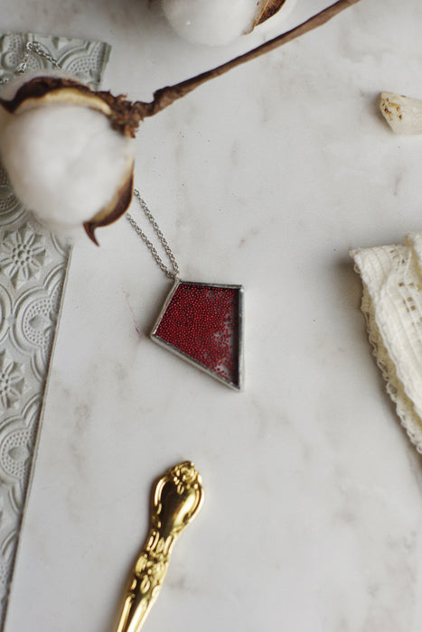 Burgundy Perpetual necklace - new